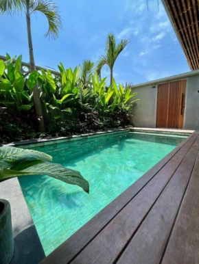 Walk To The Beach Rooftop Ocean View Lux Villa